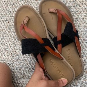 Strappy Sandals Maui Island Size 9